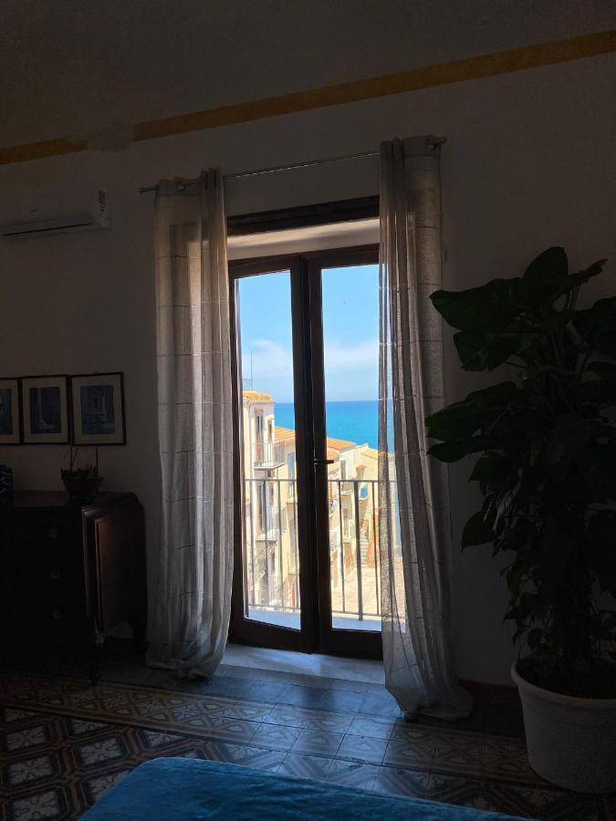 Locanda Novecento Depandance Чефалу Екстериор снимка